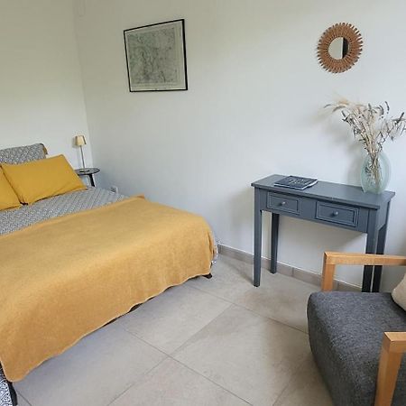 Location Appartement Dans Mas Provencal Monteux Extérieur photo