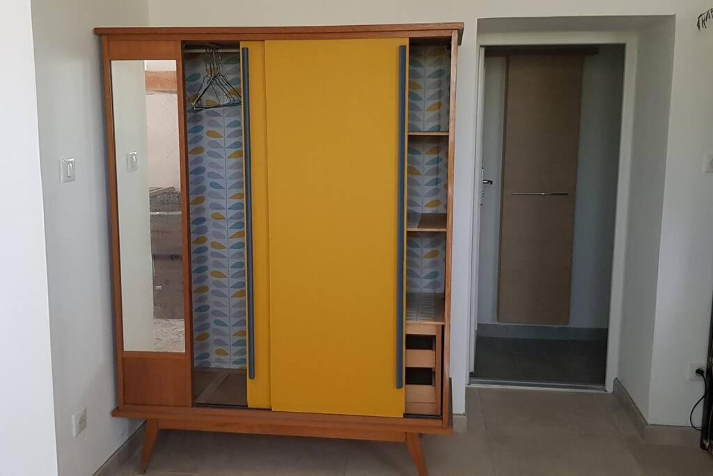 Location Appartement Dans Mas Provencal Monteux Extérieur photo