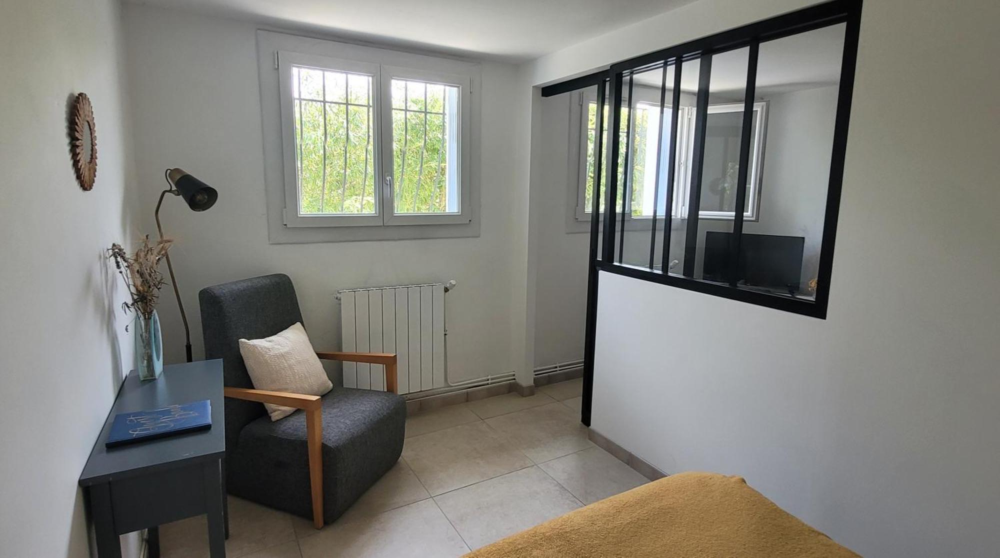 Location Appartement Dans Mas Provencal Monteux Extérieur photo
